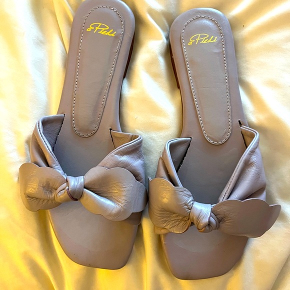 A Piedi bow sandal lavender sz 38 - Picture 2 of 5